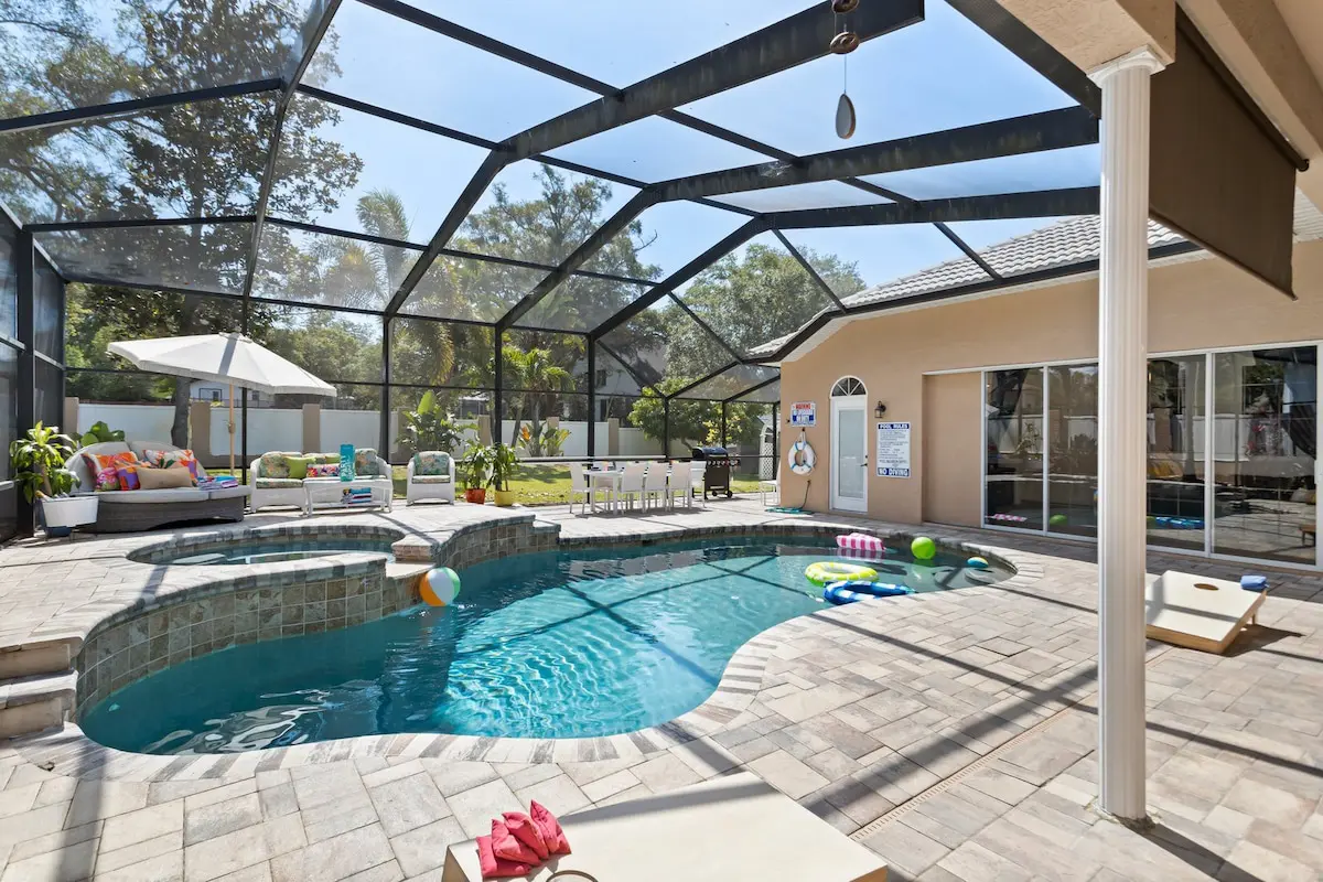 dunedin vacation villa